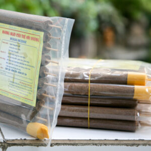 Alternative view of Nhang Ngải Cứu Tuệ Hải Đường - Nhang Trung 10 Điếu