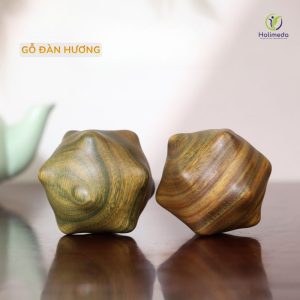 Bi lăn tay gỗ đàn hương xanh hình lăng trụ 12 điểm lồi massage